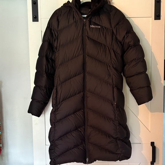 NWOT Marmot Back Down Puffer Long Jacket w Detachable Faux Fur Hood - Picture 1 of 10